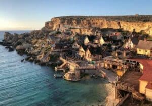 Ocean shoreline in Malta - Golden Visa for studying opportunities in Europe