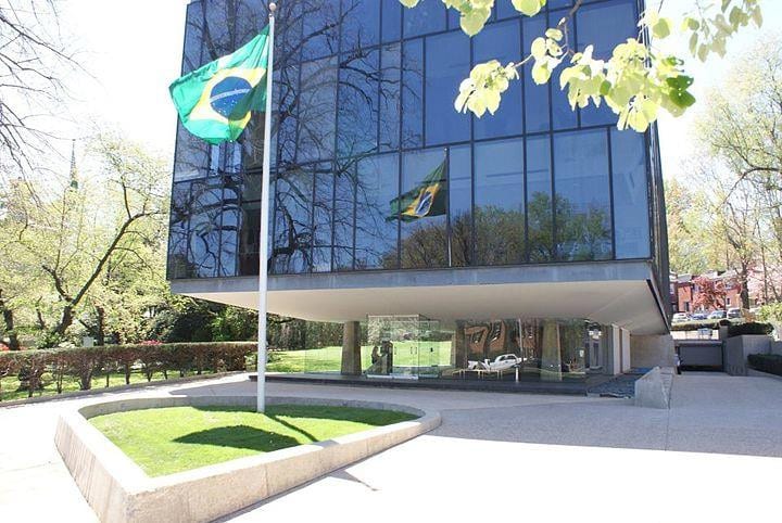 consulado-brasileiro-em-Portugal-diferença-entre-embaixada-e-consulado