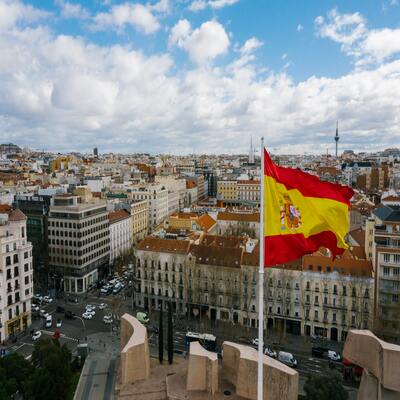 You can apply for Spanish nationality in multiple ways.