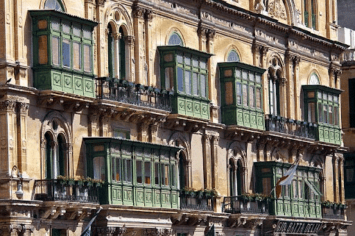 Move-to-Malta