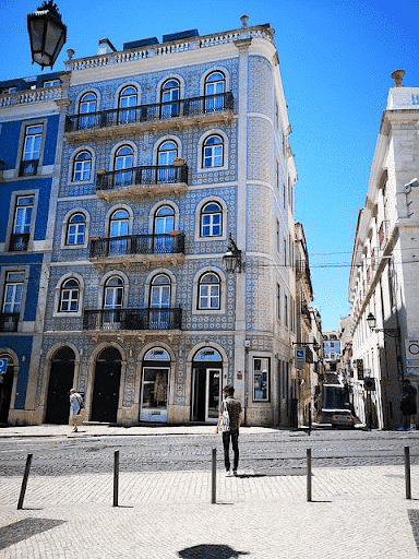 Living-expenses-in-Lisbon