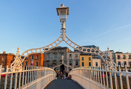 Advantages-of-Irish-Passport