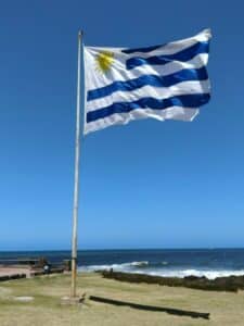 permanent-residence-uruguayan-law