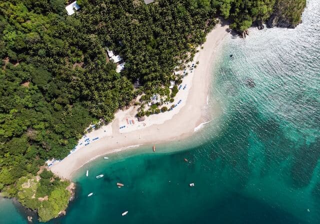 costa rica for outdoor activities