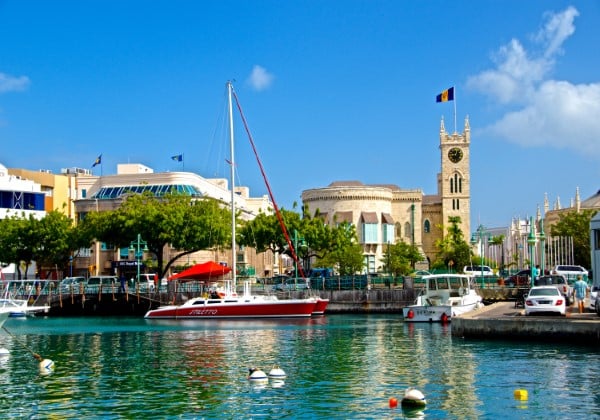many retirees live in barbados