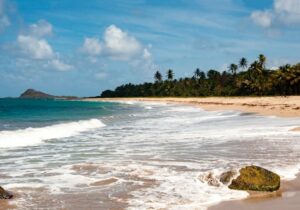Dominica beach - Countries That Offer Second Passports