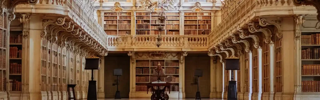 interior of Mafra library