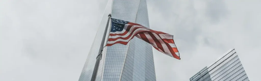 flag-skyscrapers-ny-usa-long
