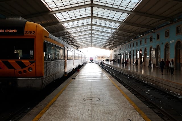 Portugal CP train in station