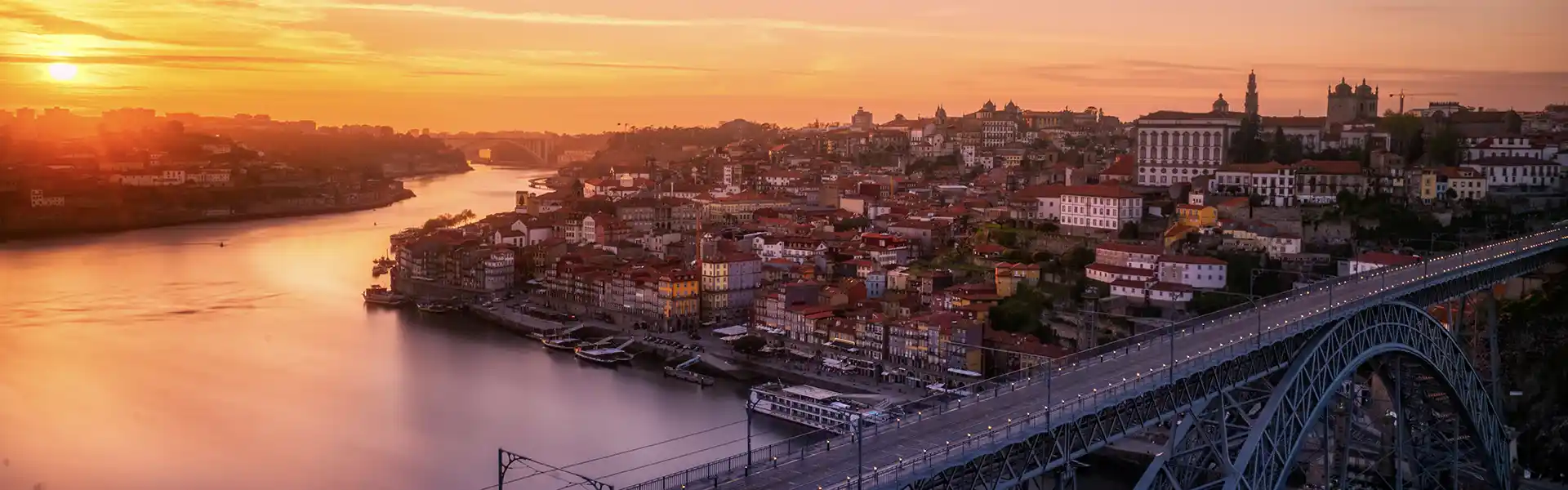 View of Porto and D. Luís bridge