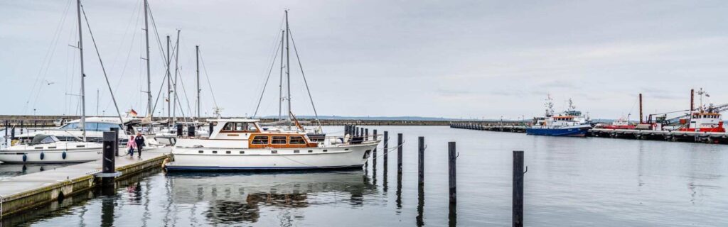 anabar harbour in nauru