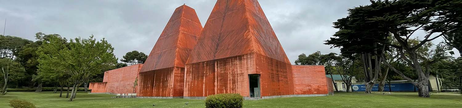 casa das historias, paula rego museum in cascais portugal