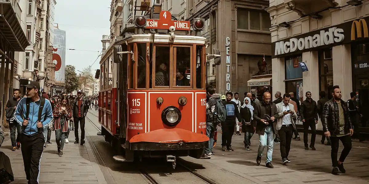 tram-taksim-istanbul-turkey