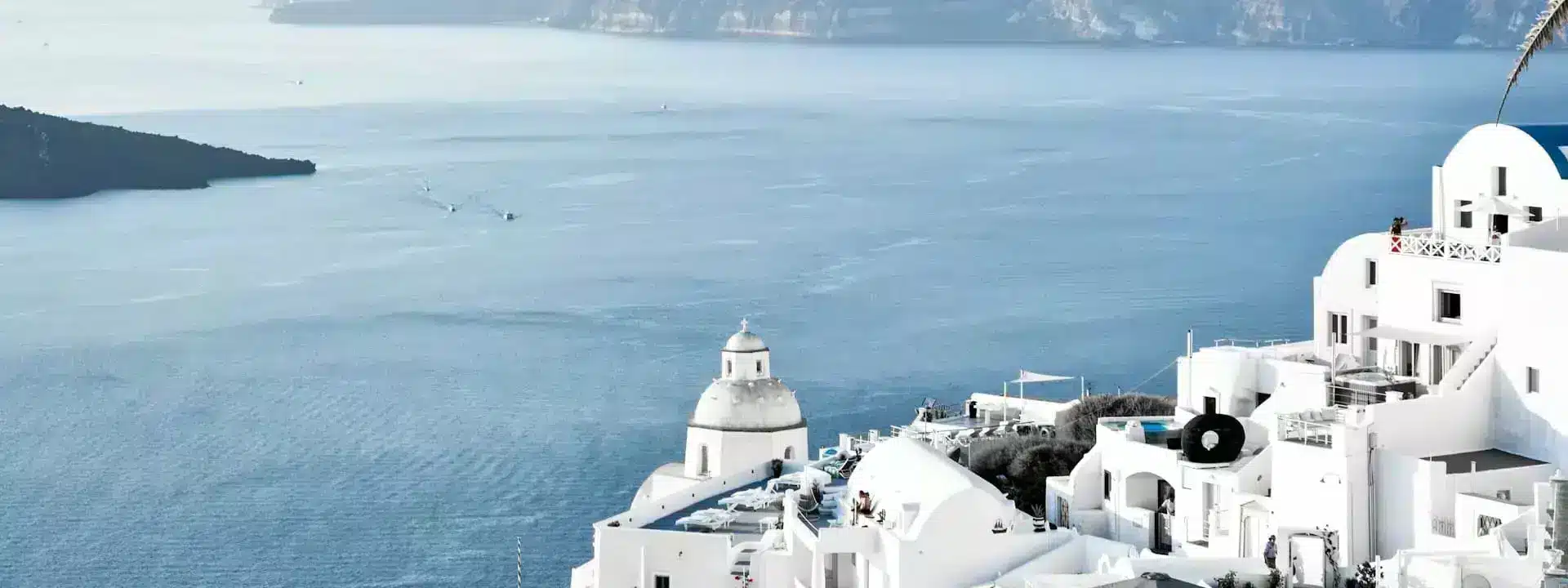 moving-to-greece-header-e1706194762828