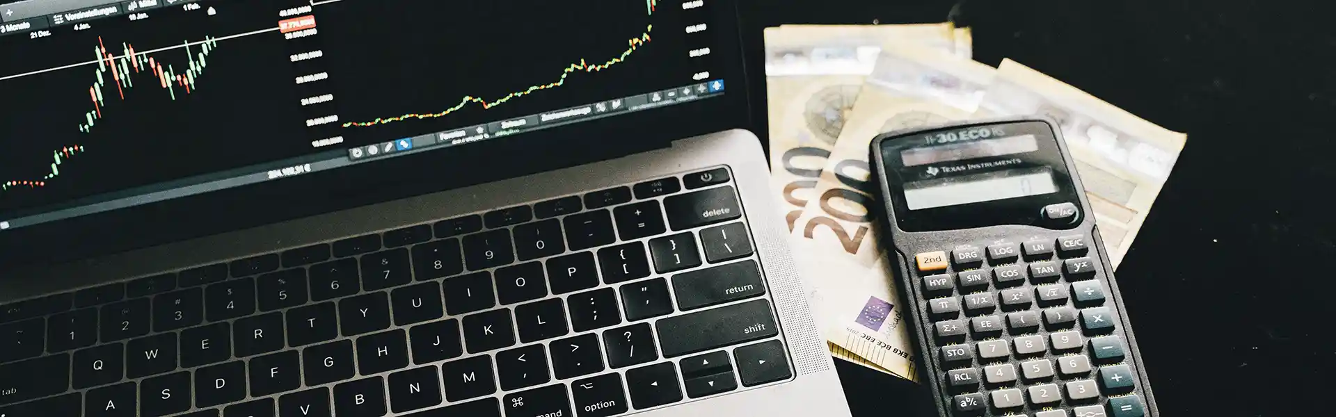 computer-calculator-investment-tax