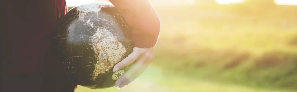 person-globe-long